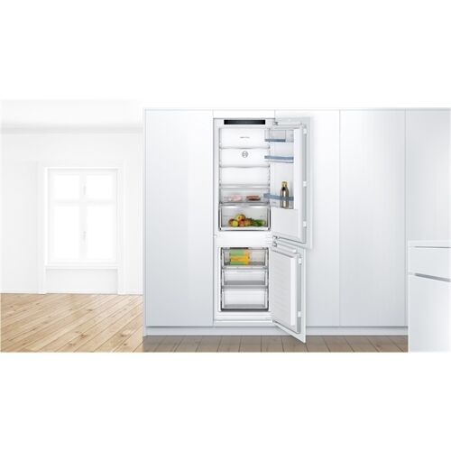 Bosch KIN86VFE0