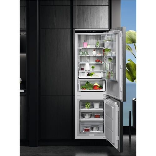 AEG Santo TSC8M183CC