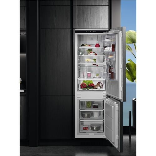 AEG Santo TSC7M183EC